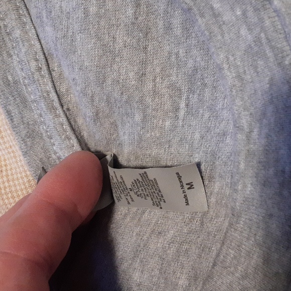 Funny Christmas Holiday Graphic tee NWOT Size M - Picture 2 of 2